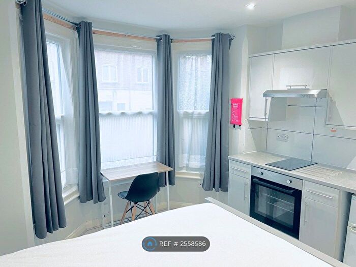 1 Bedroom Studio To Rent In Southampton Street, Reading, RG1