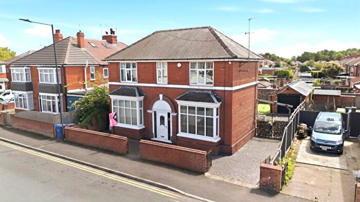 3 Bedroom Detached House For Sale In St Hildas Road, Belle Vue, Doncaster, DN4