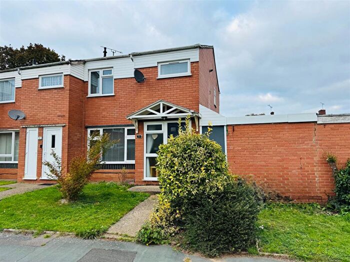 3 Bedroom End Terrace House For Sale In Neath Drive, Ipswich, IP2