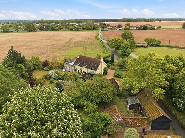4 Bedroom Detached House For Sale In Church Road, Blaxhall, IP12