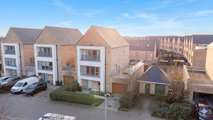 4 Bedroom Detached House For Sale In Fitch Close, Chelmsford, CM1