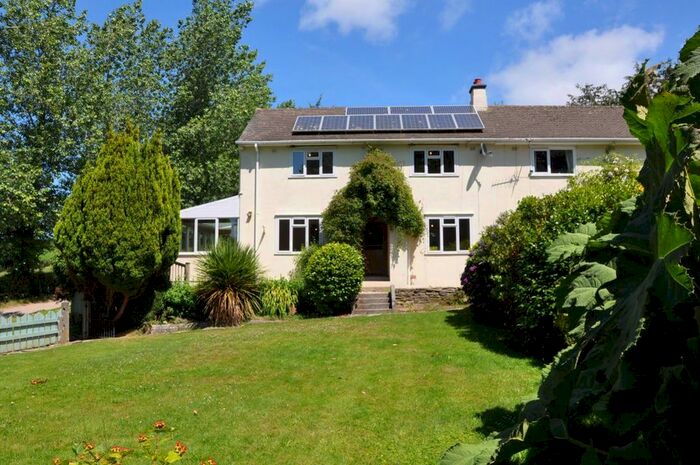 4 Bedroom Property To Rent In Perranarworthal, Truro, TR3