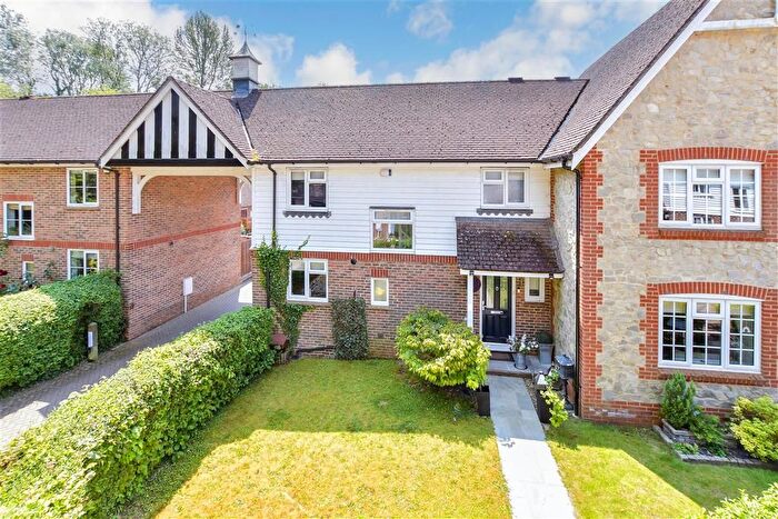 3 Bedroom Semi-Detached House For Sale In Basted Lane, Borough Green, Sevenoaks, Kent, TN15
