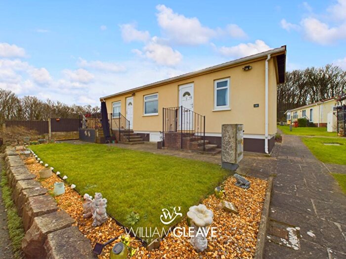 1 Bedroom Park Home For Sale In Coast Road, Ffynnongroyw, Holywell, Flintshire, CH8