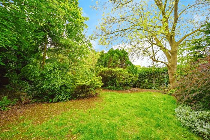 4 Bedroom Detached House For Sale In Castle Bank, Stafford, ST16