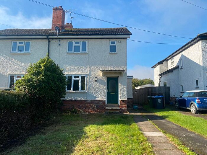 3 Bedroom Semi-Detached House For Sale In Northend Road, Fenny Compton, Southam, CV47