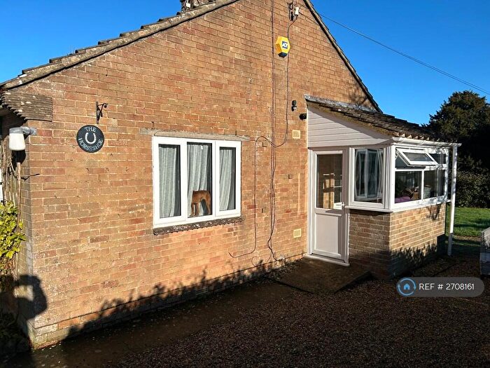 2 Bedroom Bungalow To Rent In Magpie Road, Sulgrave, Banbury, OX17