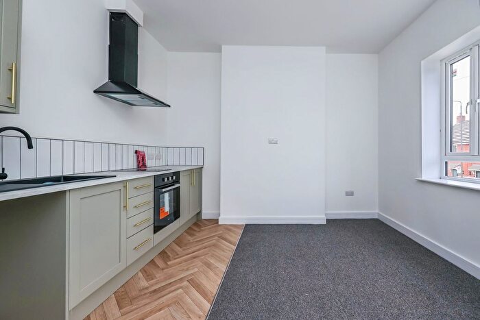 1 Bedroom Flat To Rent In Awsworth Road, Ilkeston, DE7