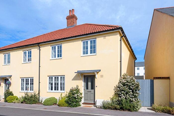 3 Bedroom Semi-Detached House For Sale In Bradford On Avon, BA15