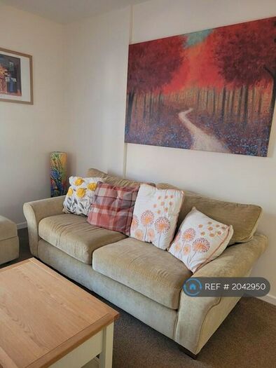 1 Bedroom Flat To Rent In Heaton, Bolton, BL1