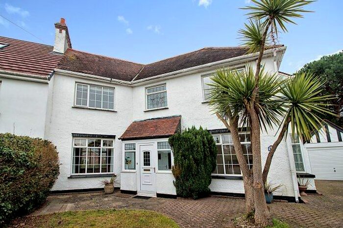 4 Bedroom Property To Rent In Osney Avenue, Paignton, TQ4