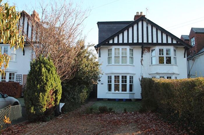 5 Bedroom Property To Rent In Hughenden Road, High Wycombe, HP13