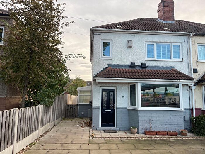 3 Bedroom Property To Rent In Park Road, Castleford, WF10