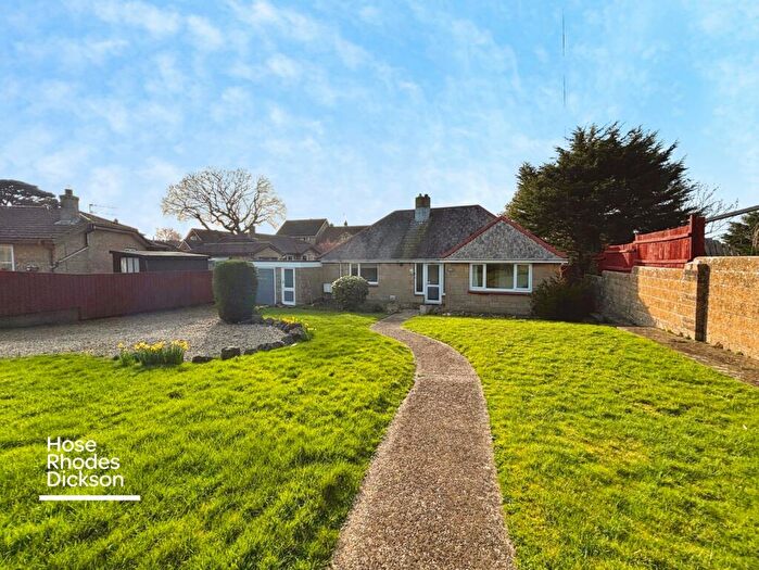 3 Bedroom Bungalow For Sale In Sandown Road, Sandown, Isle Of Wight, PO36