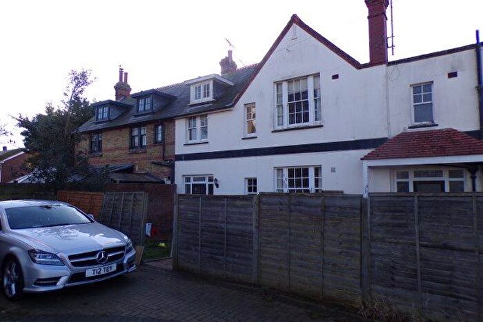 2 Bedroom Property To Rent In Vicarage Street, Broadstairs, CT10