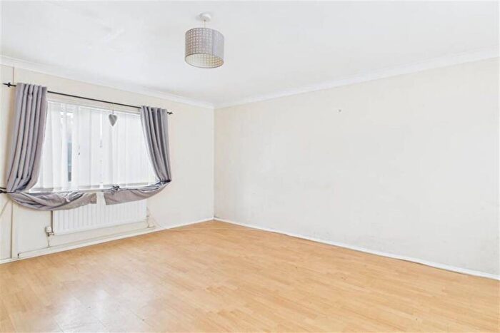 3 Bedroom Terraced House To Rent In South View, Pegswood, Newcastle Upon Tyne, NE61
