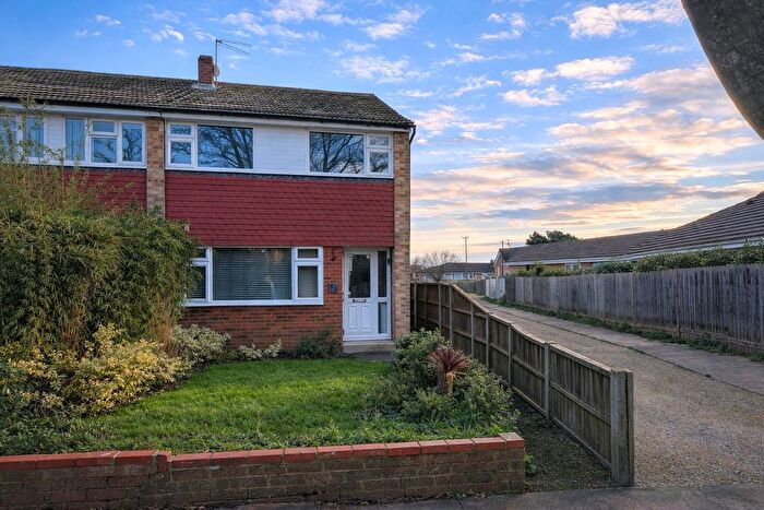 2 Bedroom End Terrace House For Sale In Brendon Road, Worthing, BN13