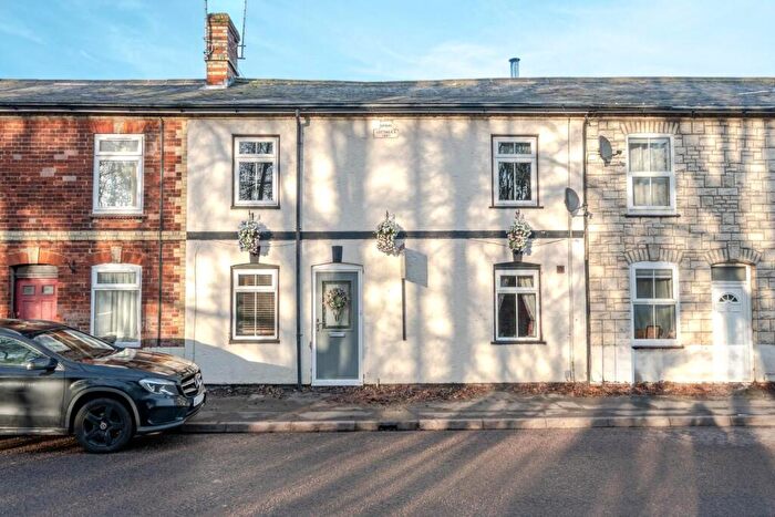 4 Bedroom Terraced House For Sale In Sturmer Road, Haverhill, CB9