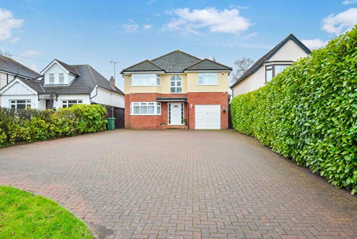 4 Bedroom Detached House To Rent In Chelmsford Road, Brentwood, Essex, CM15