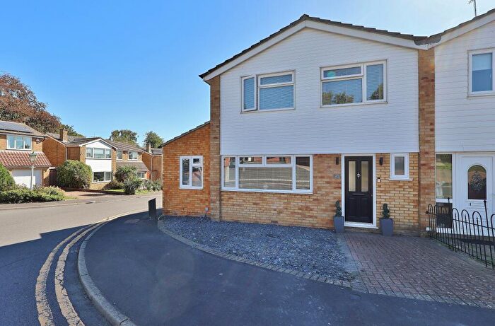 3 Bedroom Semi-Detached House For Sale In Dryden Crescent, Stevenage, SG2