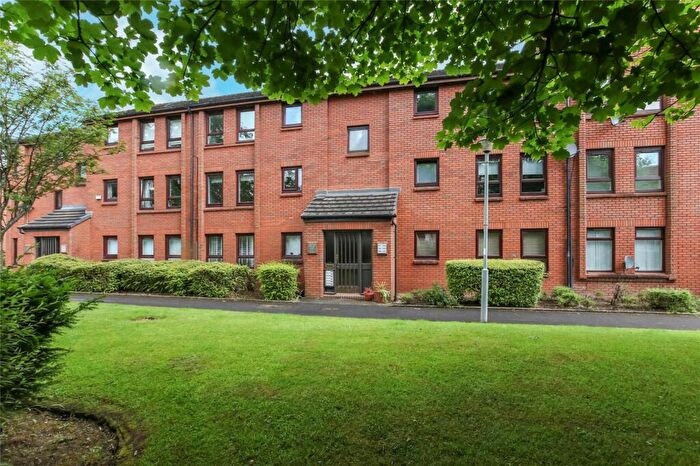 1 Bedroom Flat For Sale In Caird Street, Hamilton, South Lanarkshire, ML3