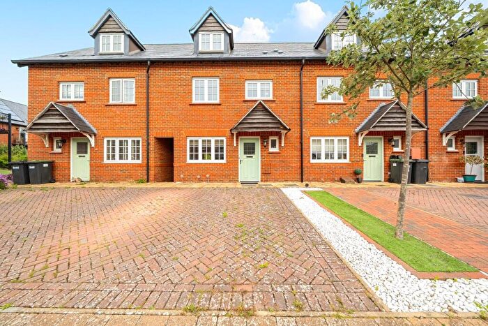 4 Bedroom Town House For Sale In Poppy Fields, Waterlooville, PO7
