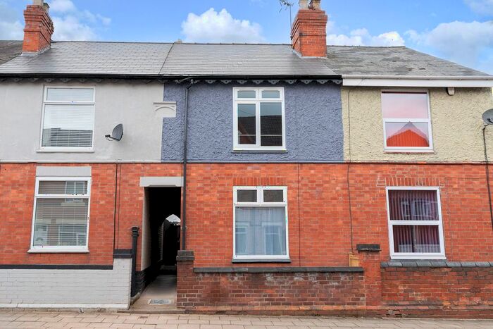 3 Bedroom Terraced House To Rent In Charles Street, Nottingham, NG15