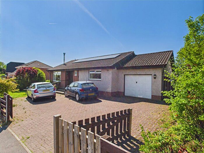 3 Bedroom Detached Bungalow For Sale In Greenhead Road, Wishaw, ML2
