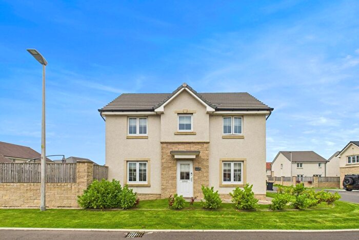 3 Bedroom Detached House For Sale In Dairy Gardens, Hamilton, ML3