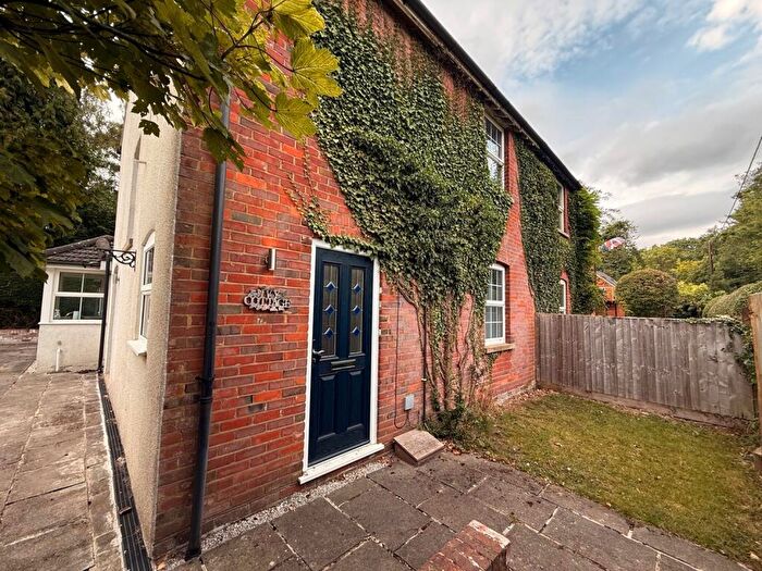 3 Bedroom Semi-Detached House To Rent In Chesham Road, Wigginton, Tring, HP23