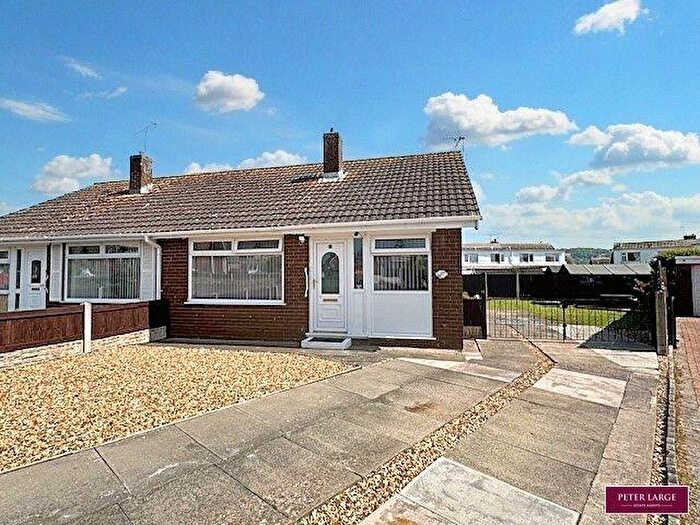 2 Bedroom Semi-Detached Bungalow For Sale In Wells Close, Prestatyn Denbighshire, LL19
