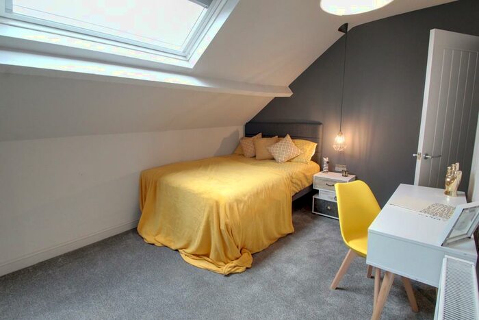 6 Bedroom Terraced House To Rent In Hawkesbury Road, Leicester, LE2