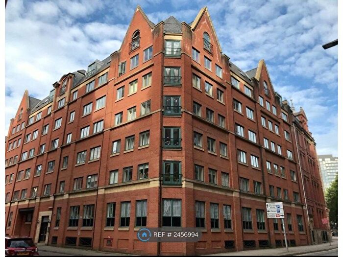 2 Bedroom Flat To Rent In Sackville Place, Manchester, M1