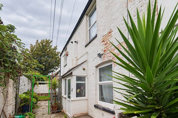 2 Bedroom Detached House For Sale In Hazeldell Cottages, Margate, Kent, CT9