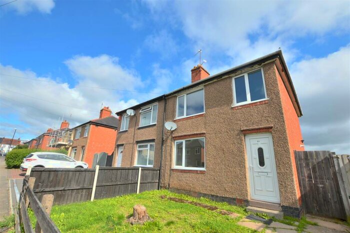 3 Bedroom Semi-Detached House To Rent In Christchurch Road Coundon Coventry, CV6