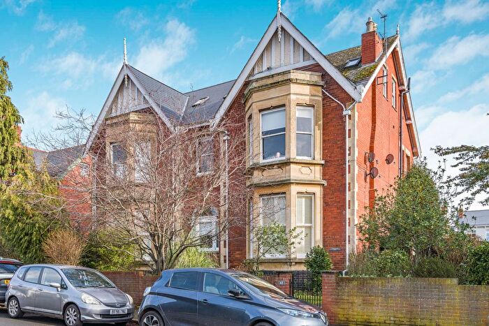 2 Bedroom Flat For Sale In St Stephens Road, Tivoli, Cheltenham, GL51