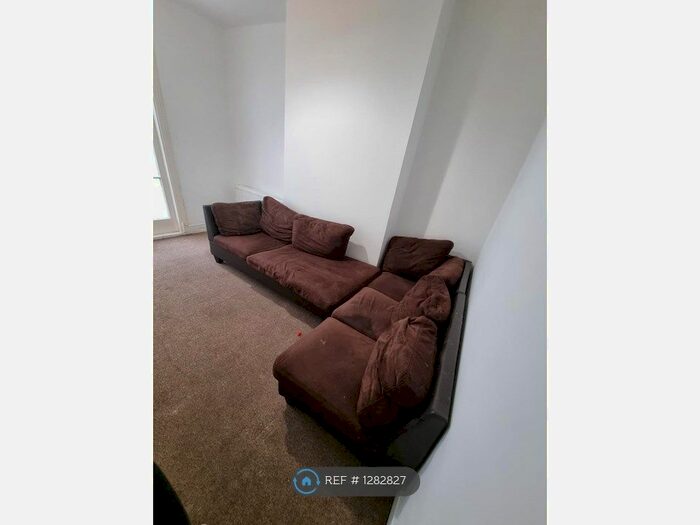 4 Bedroom Terraced House To Rent In Goodmayes Avenue, Ilford IG3