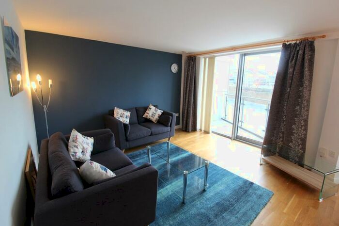 2 Bedroom Apartment To Rent In Whitehall Quay, Riverside Way, LS1