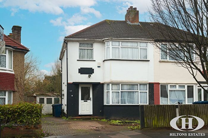 3 Bedroom Semi Detached House For Sale In Currey Road, Greenford, UB6