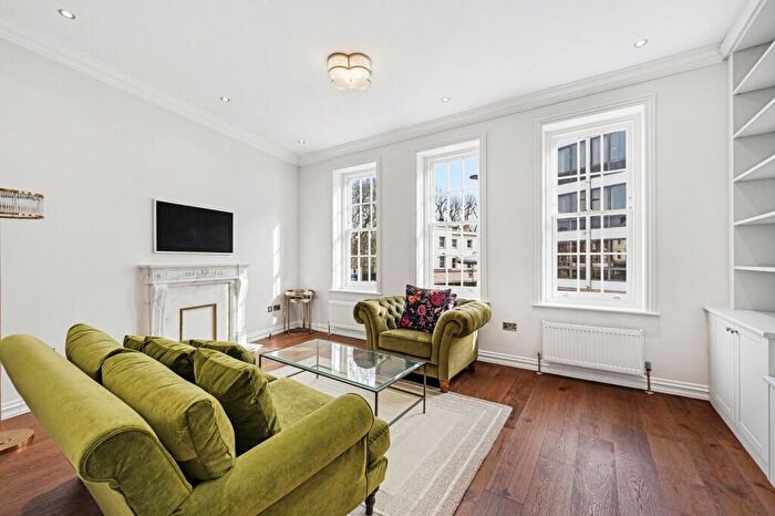 2 Bedroom Flat To Rent In Kings Road, West Brompton, SW10