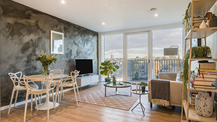 1 Bedroom Flat For Sale In Timberyard Street, Deptford, SE8