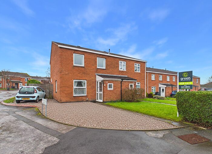 3 Bedroom End Terrace House For Sale In The Hurstway, Birmingham, B23