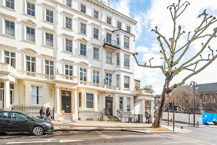 Studio To Rent In Queens Gate, South Kensington, London, SW7