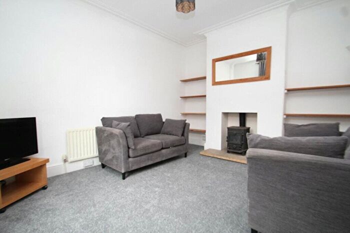4 Bedroom House To Rent In Landseer Road, Holloway, London, N19