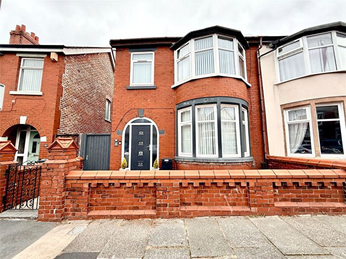 3 Bedroom Semi-Detached House For Sale In Collingwood Aveue, Blackpool, Lancashire, FY3