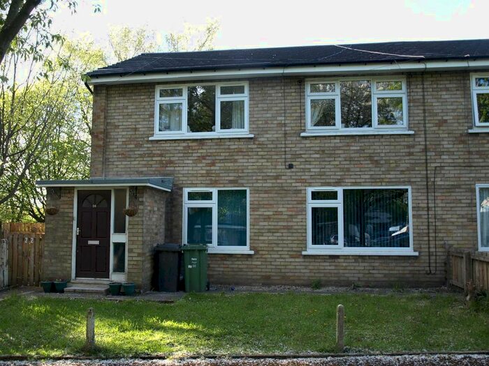 2 Bedroom Flat To Rent In Halliwell Road, Prestwich, Manchester, M25