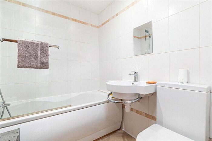 2 Bedroom Terraced House For Sale In Main Street, Burley In Wharfedale, Ilkley, West Yorkshire, LS29