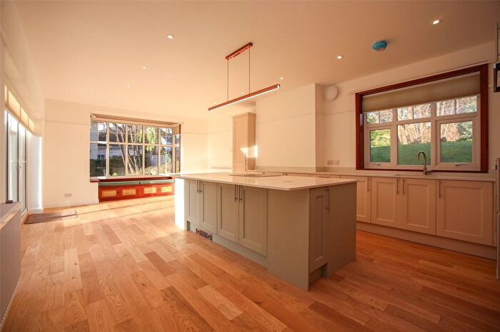 5 Bedroom Detached House To Rent In Queens Road, Cheltenham, Gloucestershire, GL50