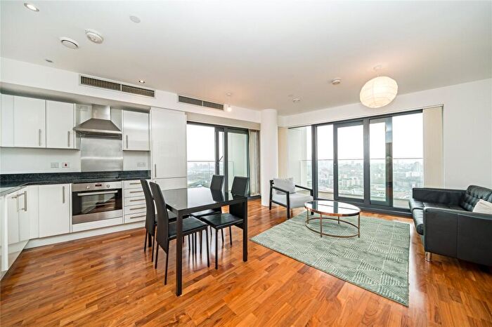 2 Bedroom Apartment To Rent In River Heights, High Street, Stratford, London, E15