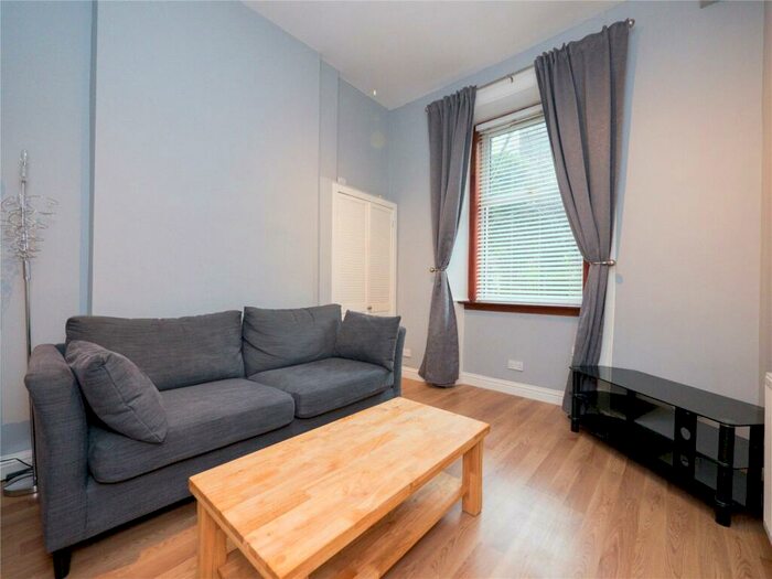 1 Bedroom Flat To Rent In Wardlaw Street, Edinburgh, EH11